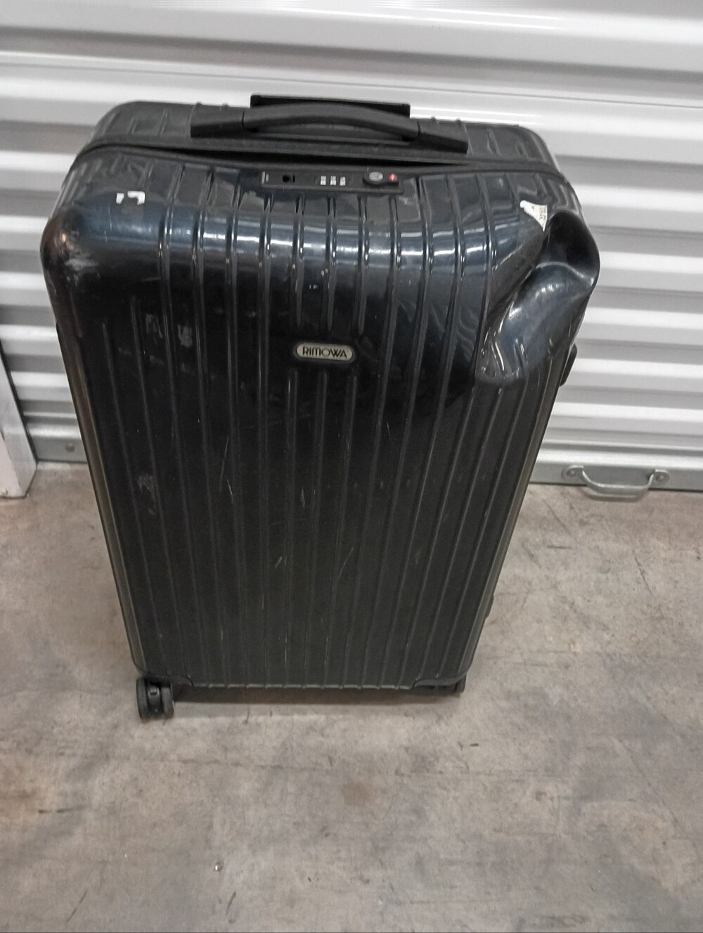 Rimowa Salsa Air Polycarbonate 4-wheels Suitcase